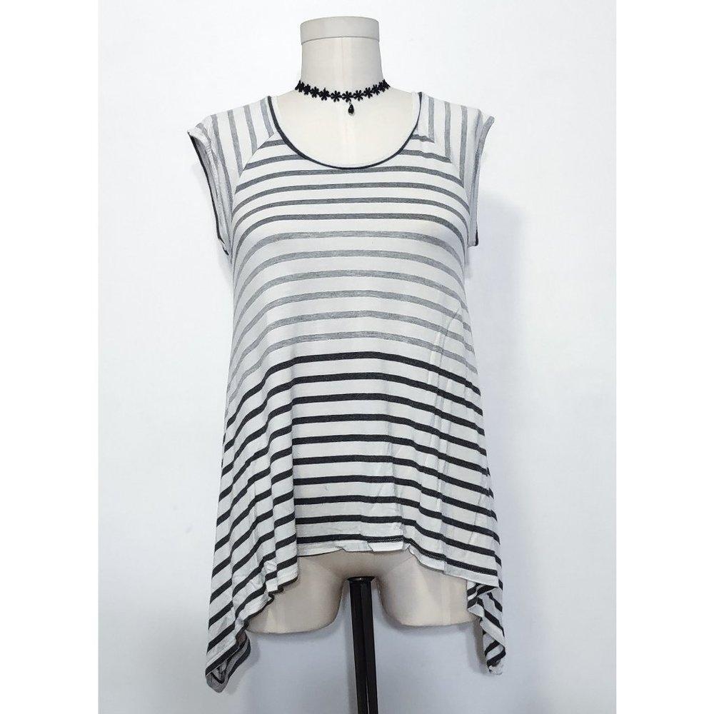 Y2K Mossimo Striped Sharkbite Hem Top
